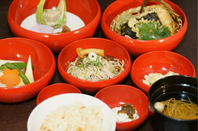 Zenkōji Shukubō Japanese Dinner